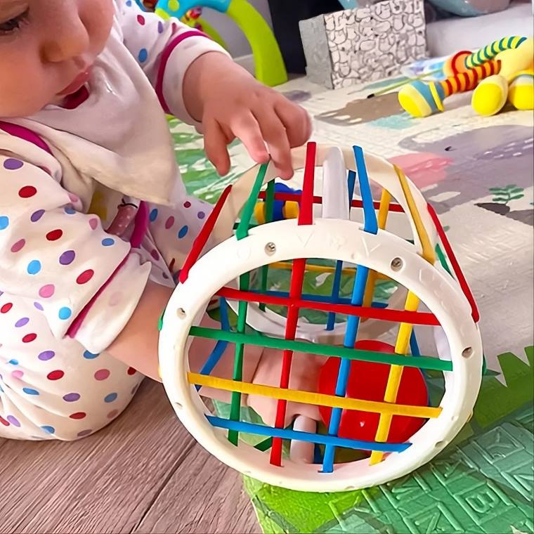 Pourquoi les Jouets Montessori Sont Essentiels au Développement de Bébé