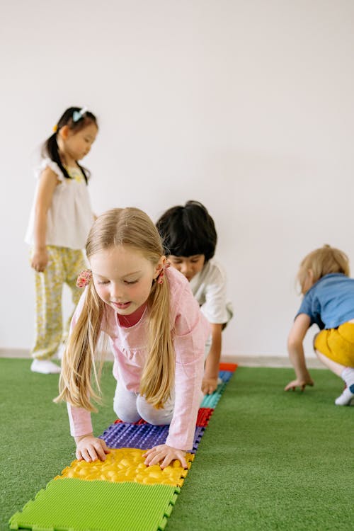 Les Jeux Sensoriels Montessori